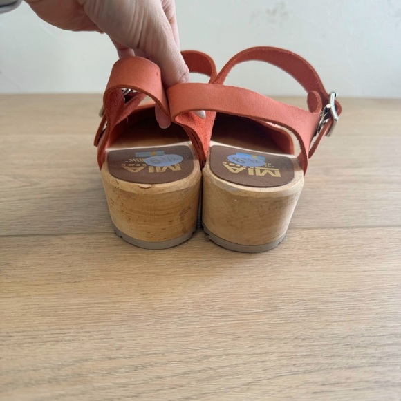 MIA Coral Mules - Picture 7 of 7